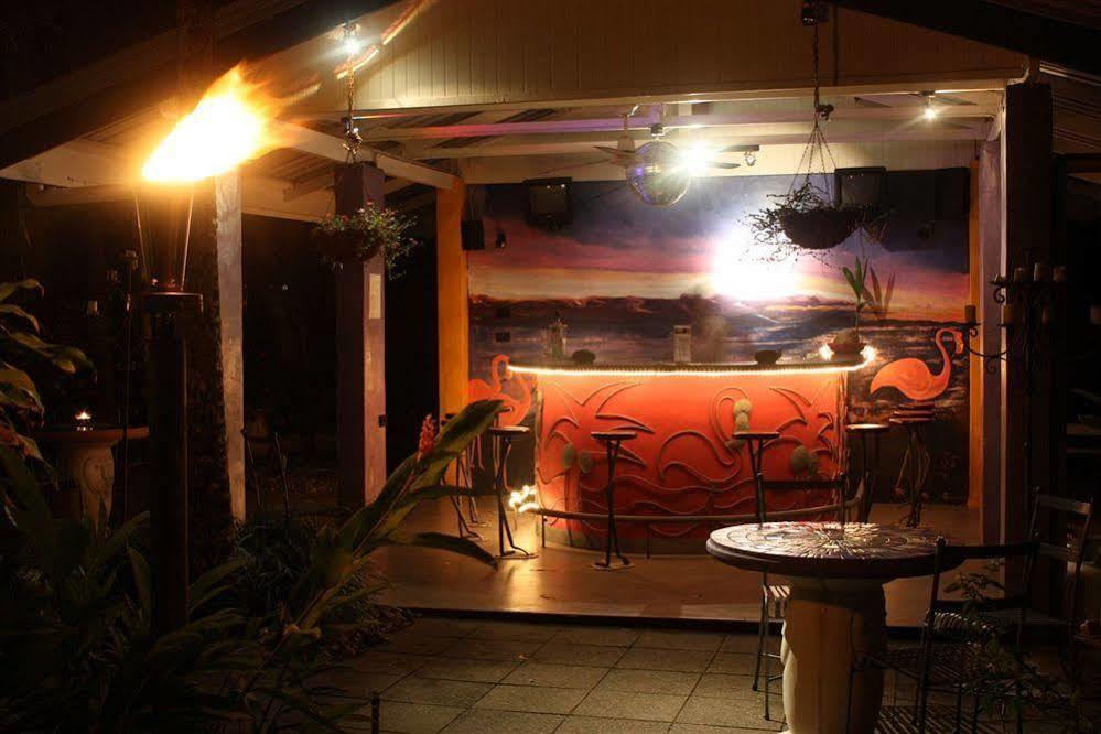 Pink Flamingo Resort Port Douglas Buitenkant foto